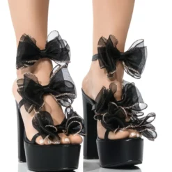 AZALEA WANG CATERINA CHUNKY SANDAL WITH BOW IN BLACK