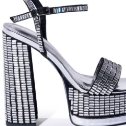 AZALEA WANG CATRIONA CHUNKY EMBELLISHED SANDAL IN SILVER -AZALEA WANG Shop azalea wang catriona chunky embellished sandal in silver silver 5 5