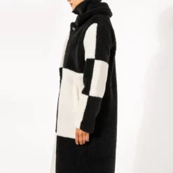 AZALEA WANG CHECK IT LONG TEDDY TRENCH -AZALEA WANG Shop azalea wang check it long teddy trench black white 5 5