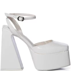 AZALEA WANG CLEMENTINE CHUNKY PUMP IN WHITE PATENT