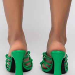 AZALEA WANG COLD HEART CHUNKY SANDAL IN GREEN -AZALEA WANG Shop azalea wang cold heart chunky sandal in green green 4 4