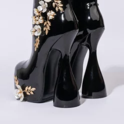 AZALEA WANG FINER THINGS IN LIFE CHUNKY BOOTIE IN BLACK -AZALEA WANG Shop azalea wang finer things in life chunky bootie in black black 5 5