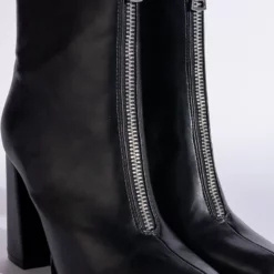 AZALEA WANG FRESCO ZIP CHUNKY BOOT IN BLACK -AZALEA WANG Shop azalea wang fresco zip chunky boot in black black 6 6