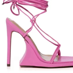 AZALEA WANG IMPULSIVE CHUNKY SANDAL IN PINK -AZALEA WANG Shop azalea wang impulsive chunky pump in pink pink 5 5