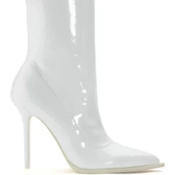 AZALEA WANG ISABELLA PATENT BOOTIE IN WHITE