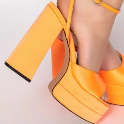 AZALEA WANG JUST A DREAM CHUNKY SANDAL IN ORANGE -AZALEA WANG Shop azalea wang just a dream chunky sandal in orange orange 5 5