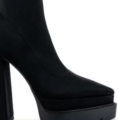 AZALEA WANG LEAH CHUNKY BOOTIE IN BLACK -AZALEA WANG Shop azalea wang leah chunky bootie in black black 5 5 c1