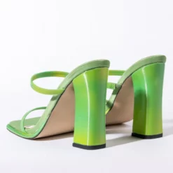 AZALEA WANG MOVING ON CHUNKY SANDAL IN GREEN -AZALEA WANG Shop azalea wang moving on chunky sandal in green green 5 5