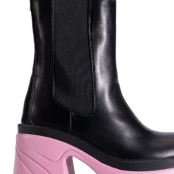 AZALEA WANG PRIMROSE PURPLE SOLE CHUNKY BOOTS IN BLACK -AZALEA WANG Shop azalea wang primrose purple sole chunky boots in black purple 5 5