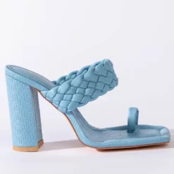 AZALEA WANG SOMETHING ABOUT YOU CHUNKY SANDAL IN BLUE -AZALEA WANG Shop azalea wang something about you chunky sandal in blue blue 3 3