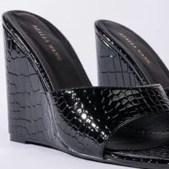 AZALEA WANG TAKE IT EASY WEDGE SANDAL IN BLACK -AZALEA WANG Shop azalea wang take it easy wedge sandal in black black 6 6