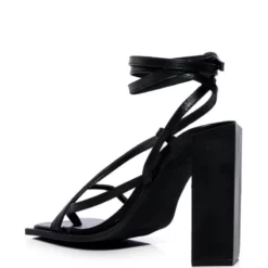 AZALEA WANG VALLEA CHUNKY SANDAL IN BLACK -AZALEA WANG Shop azalea wang vallea chunky sandal in black black 4 4