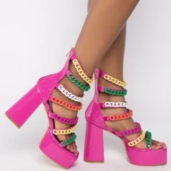 AZALEA WANG WORTH THE WAIT CHUNKY SANDAL IN MULTI