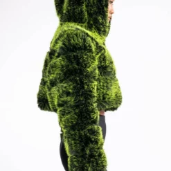 LUXE 3D FAUX FUR CROP JACKET -AZALEA WANG Shop bianchi three dee faux fur crop jacket green 9 9