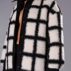 BORE ME MORE BOXY SHERPA SHACKET -AZALEA WANG Shop bore me more boxy sherpa shacket black white 6 6