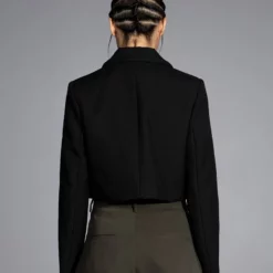 CROPPED BOXY BLAZER 15 CROPPED BOXY BLAZER -AZALEA WANG Shop cropped boxy blazer black 6 6