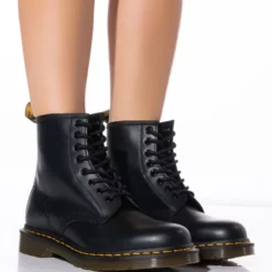 DR MARTENS 1460 SMOOTH BOOT
