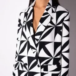 ESCAPE PRINTED OVERSIZED BLAZER -AZALEA WANG Shop escape printed oversized blazer black white 6 6
