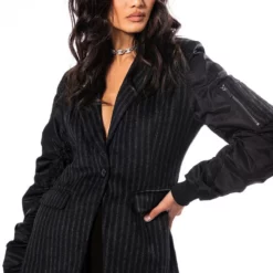 HAVE IT ALL RUCHED BOMBER ARM BLAZER