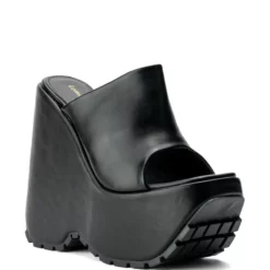 MEANIE CHUNKY MULE IN BLACK -AZALEA WANG Shop meanie chunky mule in black black 3 3