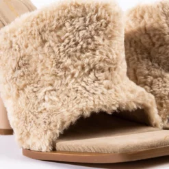 SUNNY CHUNKY SANDAL IN CREAM -AZALEA WANG Shop sunny chunky sandal in cream cream 6 6