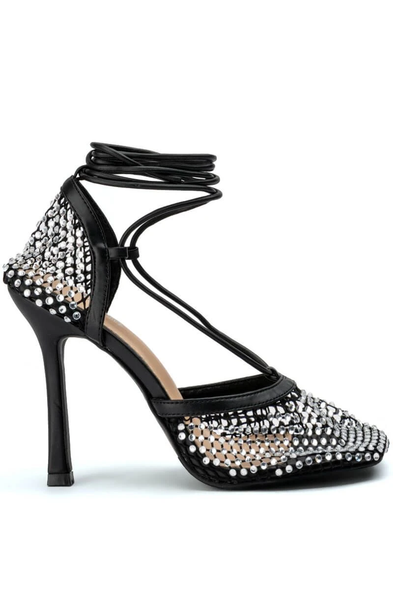 SUPERSTAR STATUS SQUARE TOE NETTED STRAPPY PUMP IN BLACK 4 SUPERSTAR STATUS SQUARE TOE NETTED STRAPPY PUMP IN BLACK - Image 2