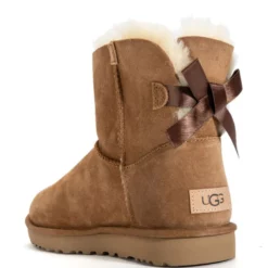 UGG MINI BAILEY BOW II 32 UGG MINI BAILEY BOW II -AZALEA WANG Shop ugg mini bailey bow ii chestnut 4 4 1